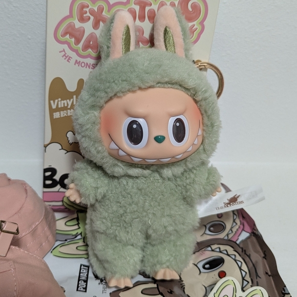 Labubu Other - Green Grape Exciting Macaron Labubu - Authentic Popmart With Outfit